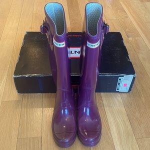 Hunter Tall Rain Boots- Gloss Dark Ruby